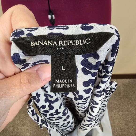 Women's Banana Republic Gray Cheetah Print Camisole Tank | Size Large - Picture 9 of 10